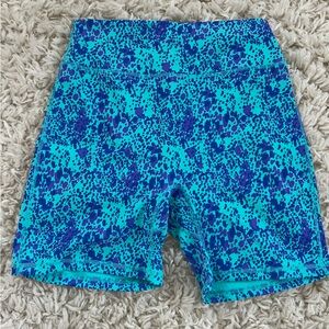 Buffbunny Blue Fashun Print Legacy 6” Shorts - Size Large EUC